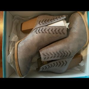 Brand New Never worn Gray Booties